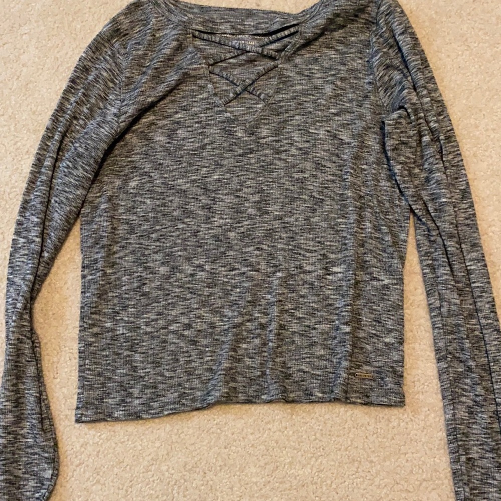 long sleeve grey v neck